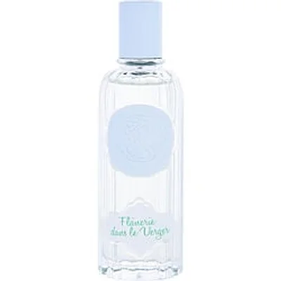 Jeanne En Provence A L'Ombre Des Amandiers